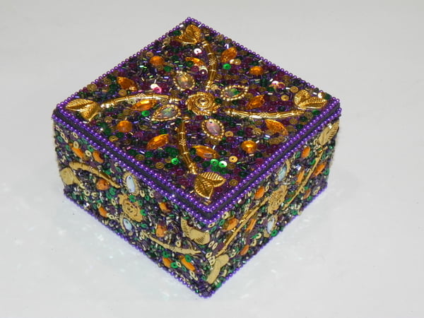 4" Square Pretty in Purple Box